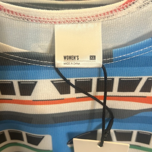 Adorable Monorail Skater dress by Ambrie - Picture 3 of 4